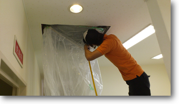 7.洗浄剤を吹き付け